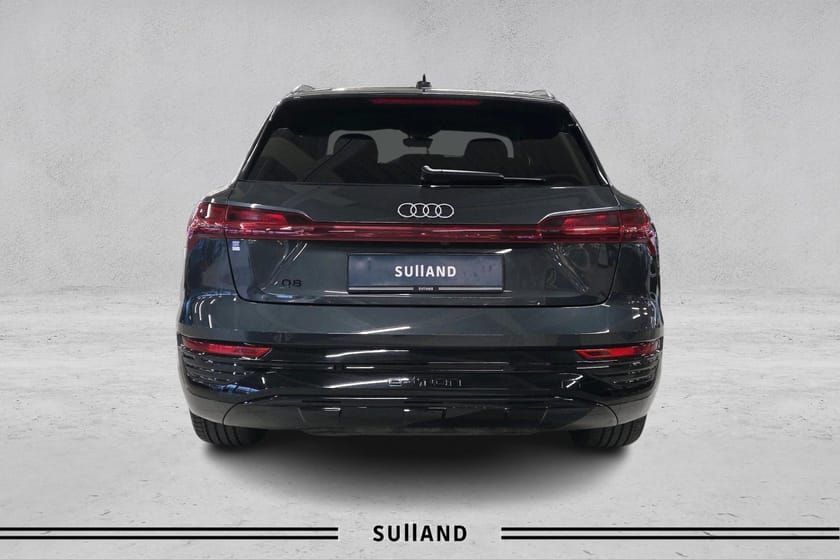 Bilde 4 av Audi Q8 50 e-tron quattro advanced plus