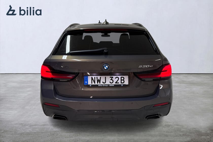 Bild 4 av BMW 530e xDrive Touring M-Sport / Individual / Läder /Drag /HiFi