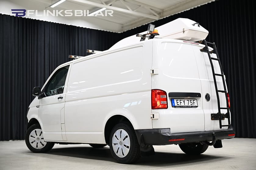 Bild 5 av Volkswagen Transporter 4Motion 150HK Servicebil|Inredd|Uppvärmt-skåp|Leasbar