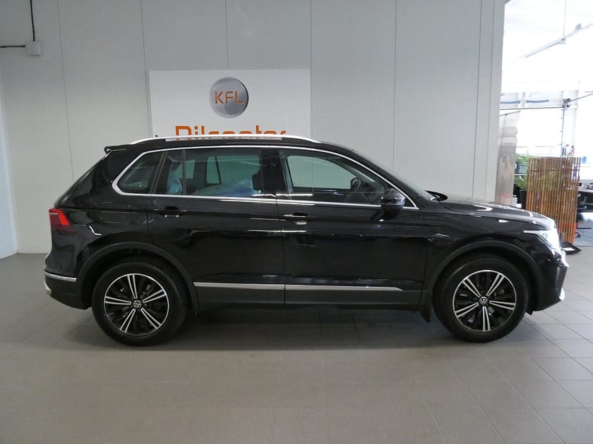 Bild 3 av Volkswagen Tiguan eHybrid 1.4 Elegance Pano-Drag-Värmare-Kamera-Navi-SoV