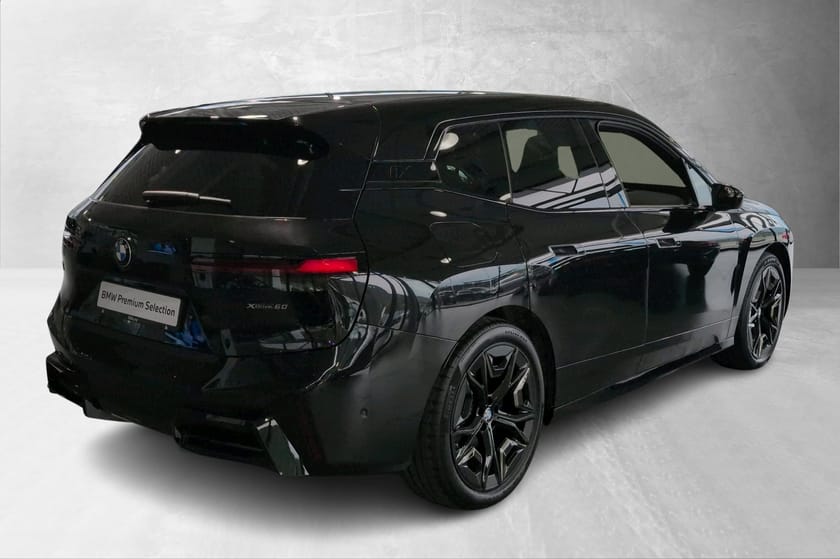 Bilde 4 av BMW iX xDrive60 60 Fully Charged //M sport