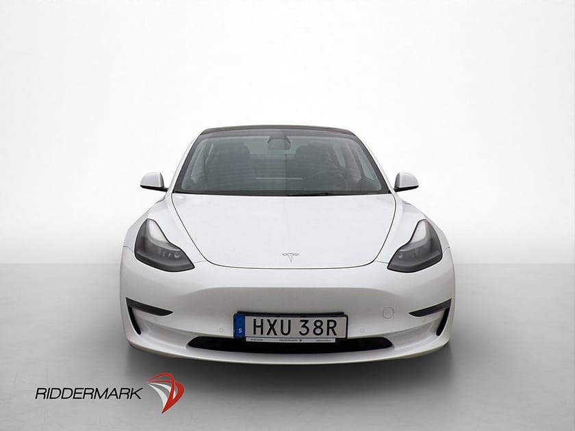 Bild 3 av Tesla Model 3 Long Range AWD Svensksåld Autopilot Drag