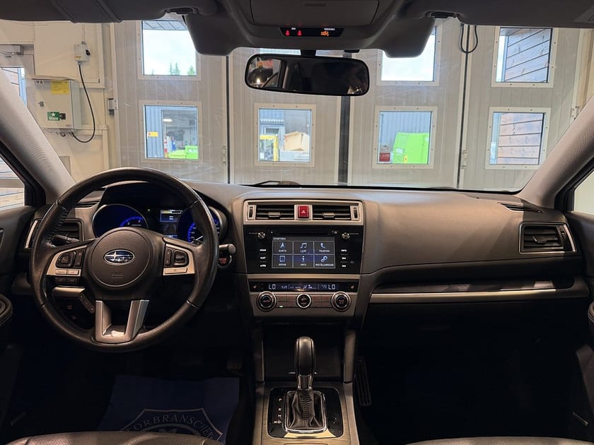 Bild 5 av Subaru Outback 2.0 4WD Aut Drag H/K M-värmare T-lucka B-kamera Skinn