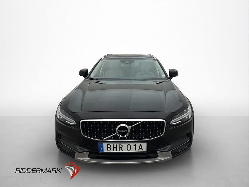 Bild 2 av Volvo V90 Cross Country D4 AWD Advanced Skinn Drag CarPlay