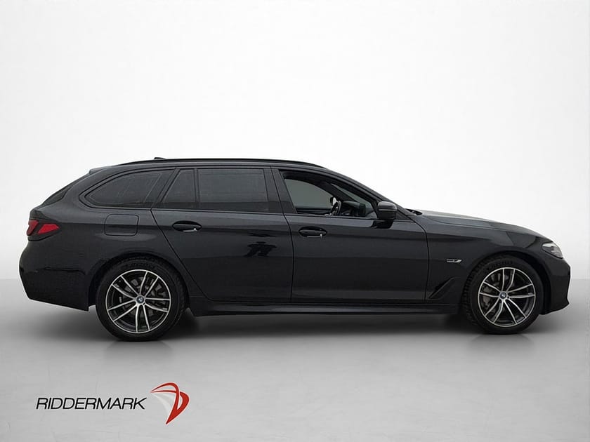 Bild 4 av BMW 530e xDrive Touring M Sport Skinn Kamera Navi CarPlay MOMS