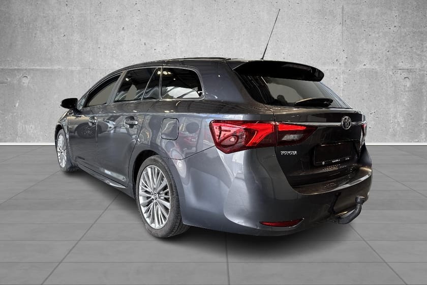 Bilde 2 av Toyota Avensis Stasjonsvogn 