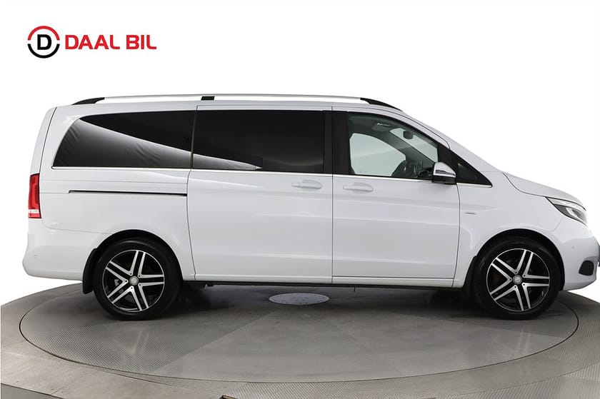 Bild 5 av Mercedes-Benz V 250d 4MATIC 3.2t
