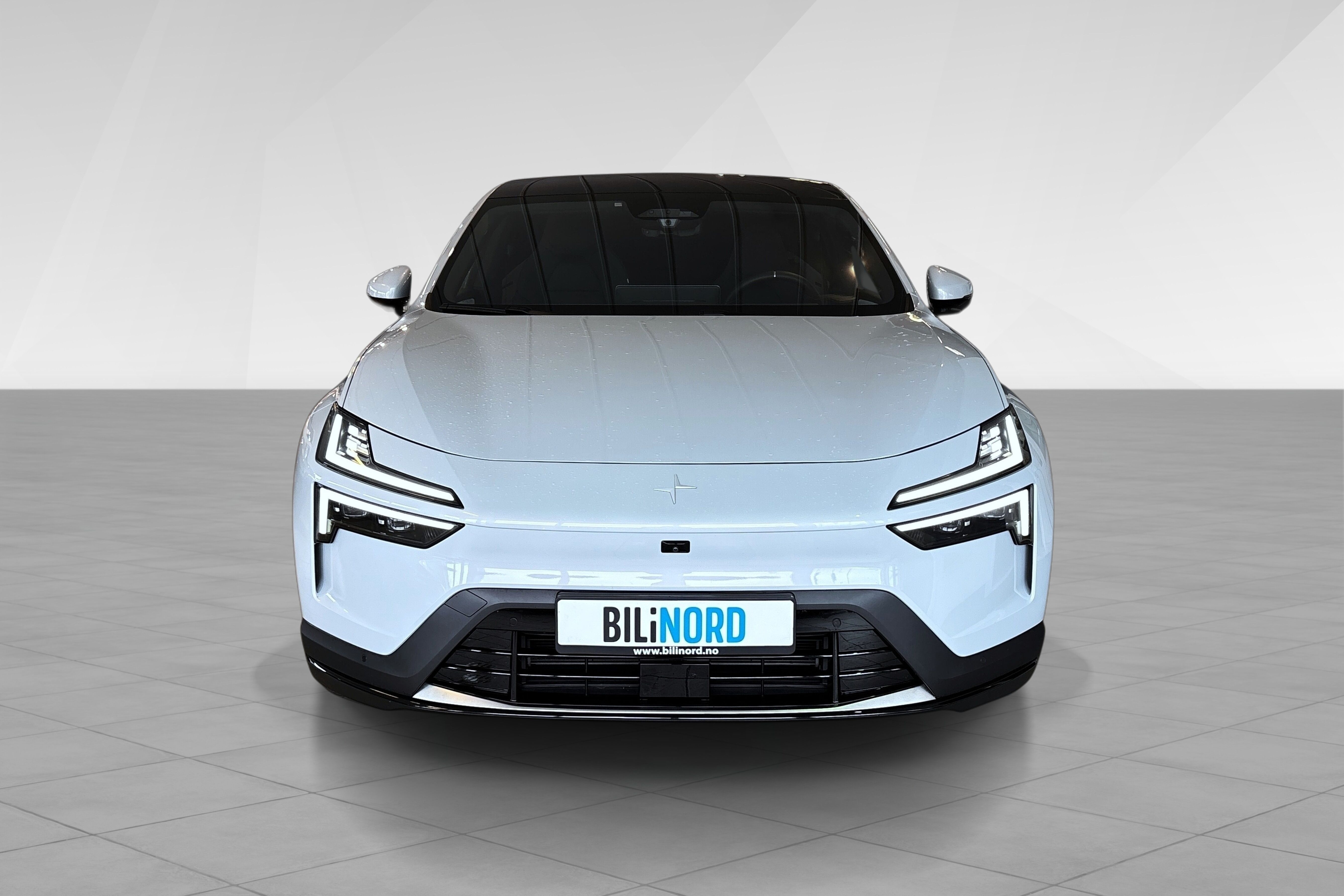 Polestar 4 Long Range Dual motor bilde 2