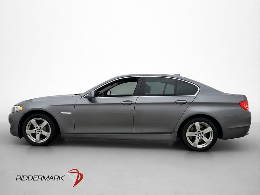 Bild 5 av BMW 525d xDrive Sedan 525 D-Värmare Skinn Elstolar Ambient
