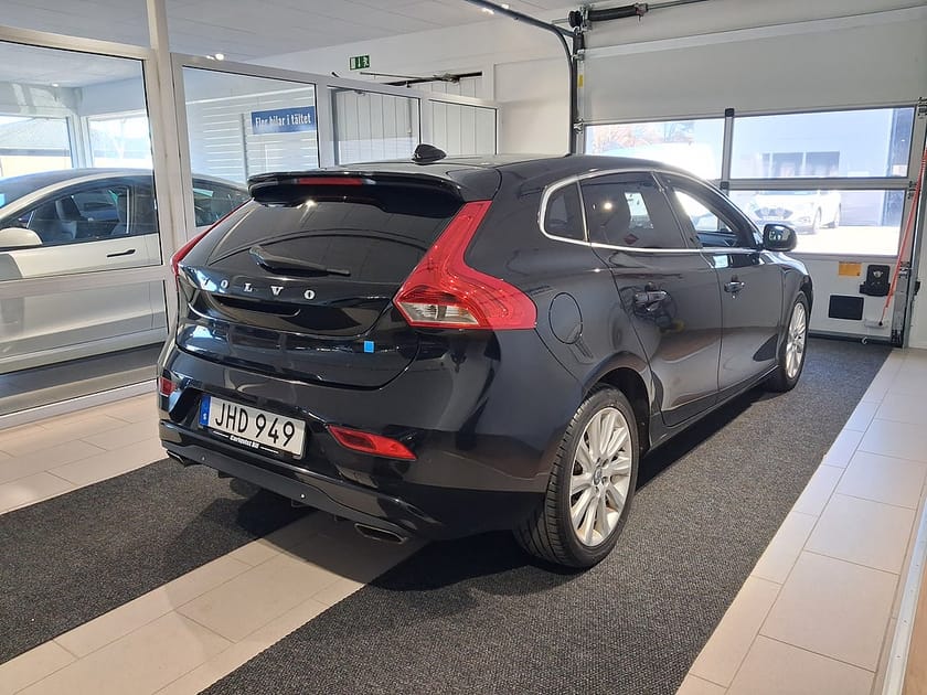 Bild 4 av Volvo V40 D3 Momentum Automat 177hk
