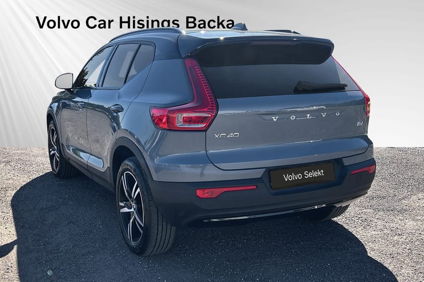Bild 4 av Volvo XC40 B4 II AWD Bensin R-Design | H&K