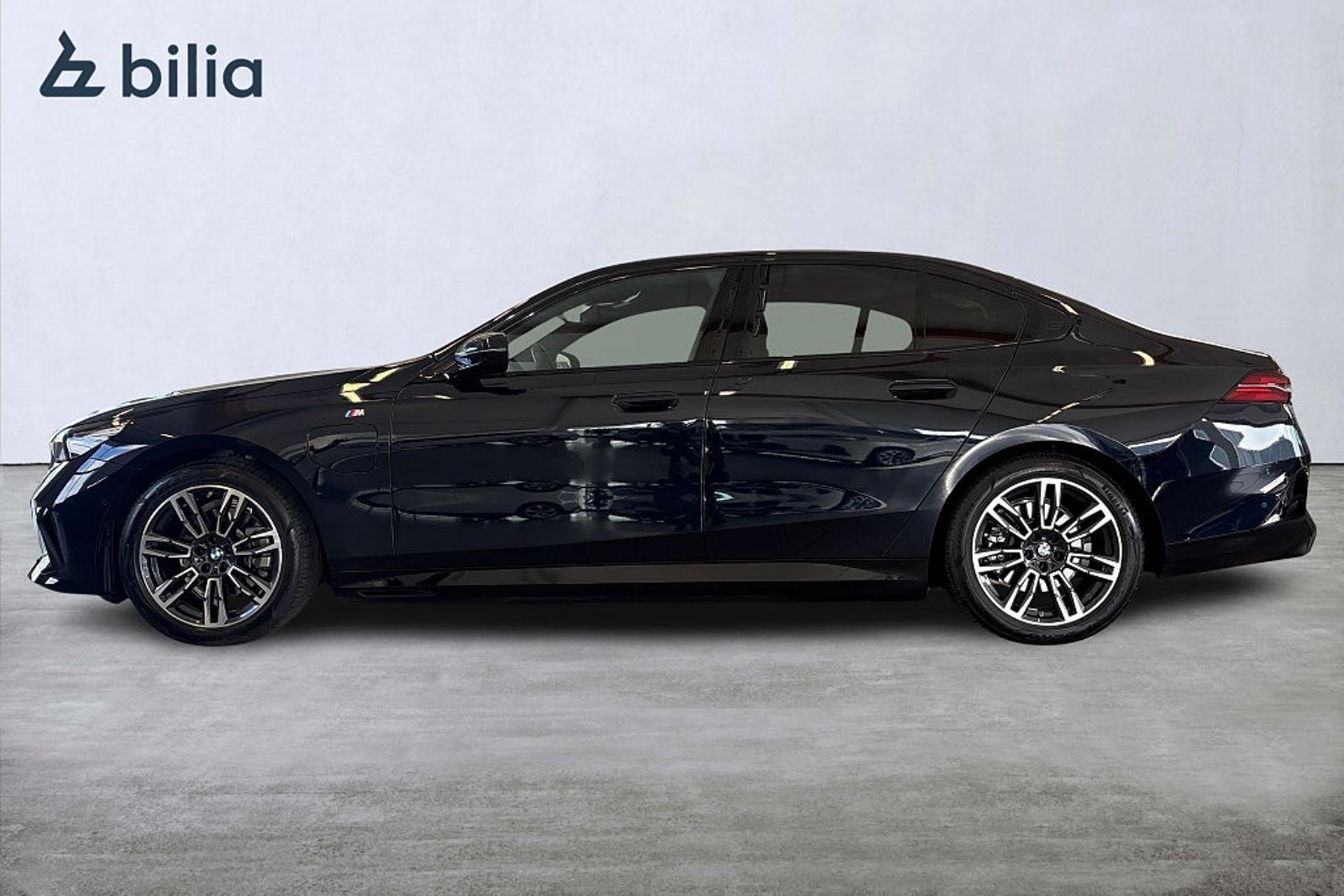BMW 530 e xDrive M Sport Active edt 2025, bild 3/10