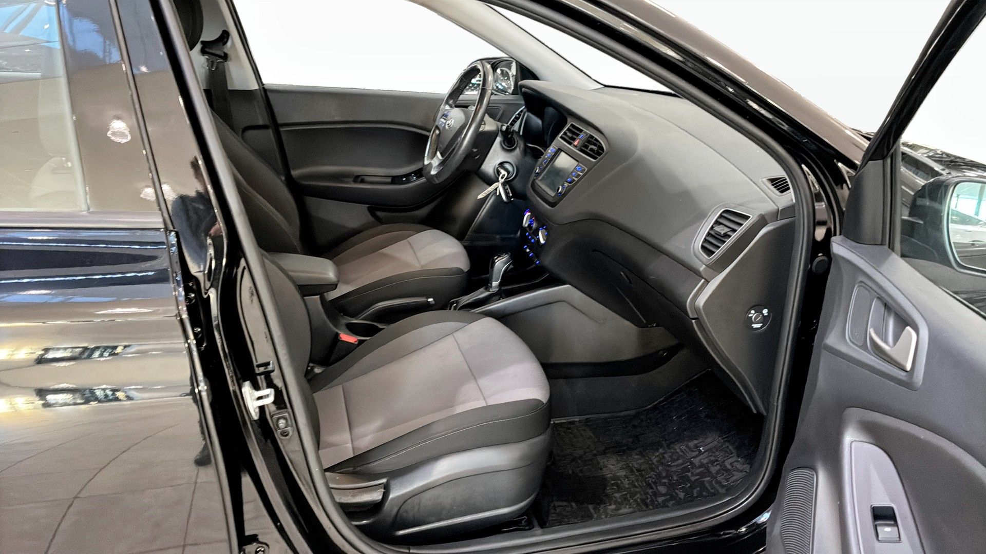 Hyundai i20 1.0 T-GDI blue 2020, bild 3/10