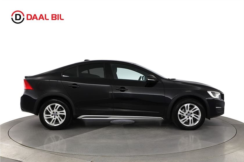 Bild 5 av Volvo S60 Cross Country D4 POLESTAR OPTIMERING AWD 220HK CLASSIC PLUS B-KAM NAV