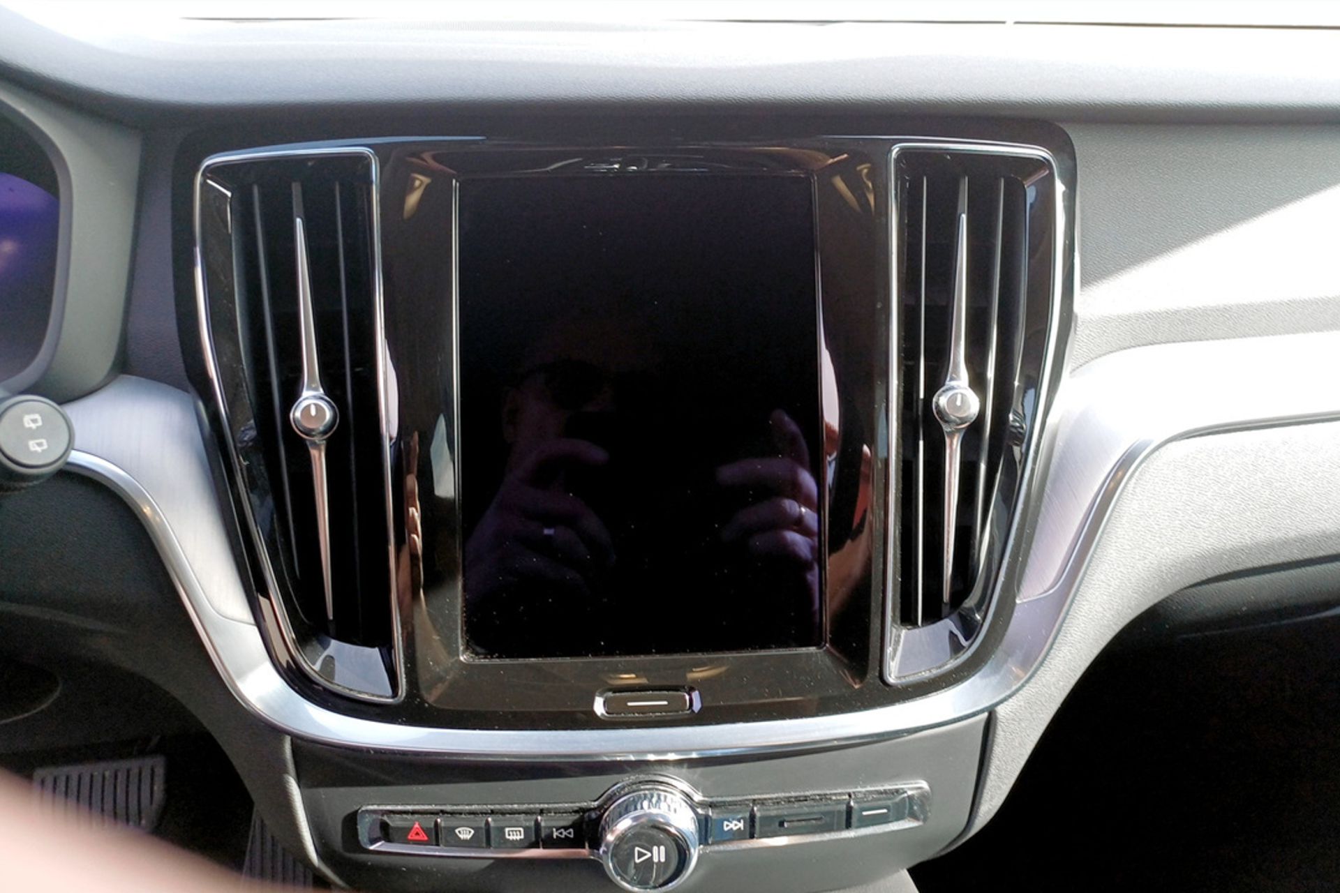 Volvo V60 Recharge T6 AWD 2023, bild 6/9