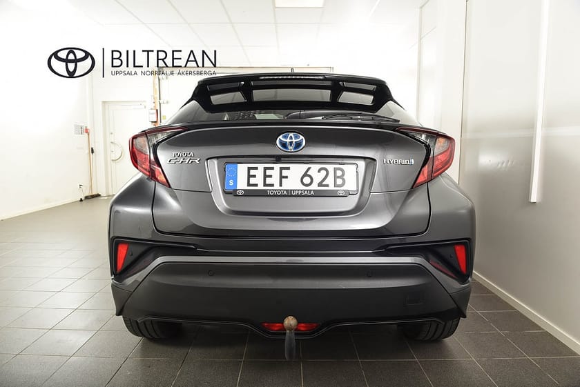 Bild 4 av Toyota C-HR Hybrid 1,8 X-Edition Drag Backkamera MOMS