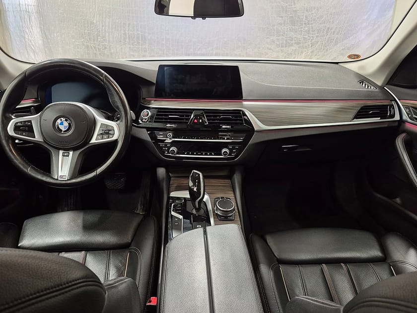 Bild 4 av BMW 520d xDrive Touring 520 D 190HK 4x4 Sportline Läder