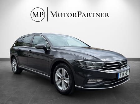 Volkswagen Passat Sportscombi 2.0 TDI 4Motion Cockpit Kamera Värmare Drag