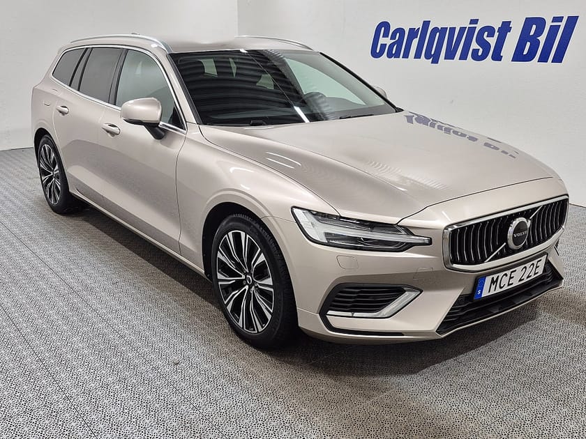 Bild 1 av Volvo V60 T6 Recharge Core Bright plug in AWD 350HK 4x4