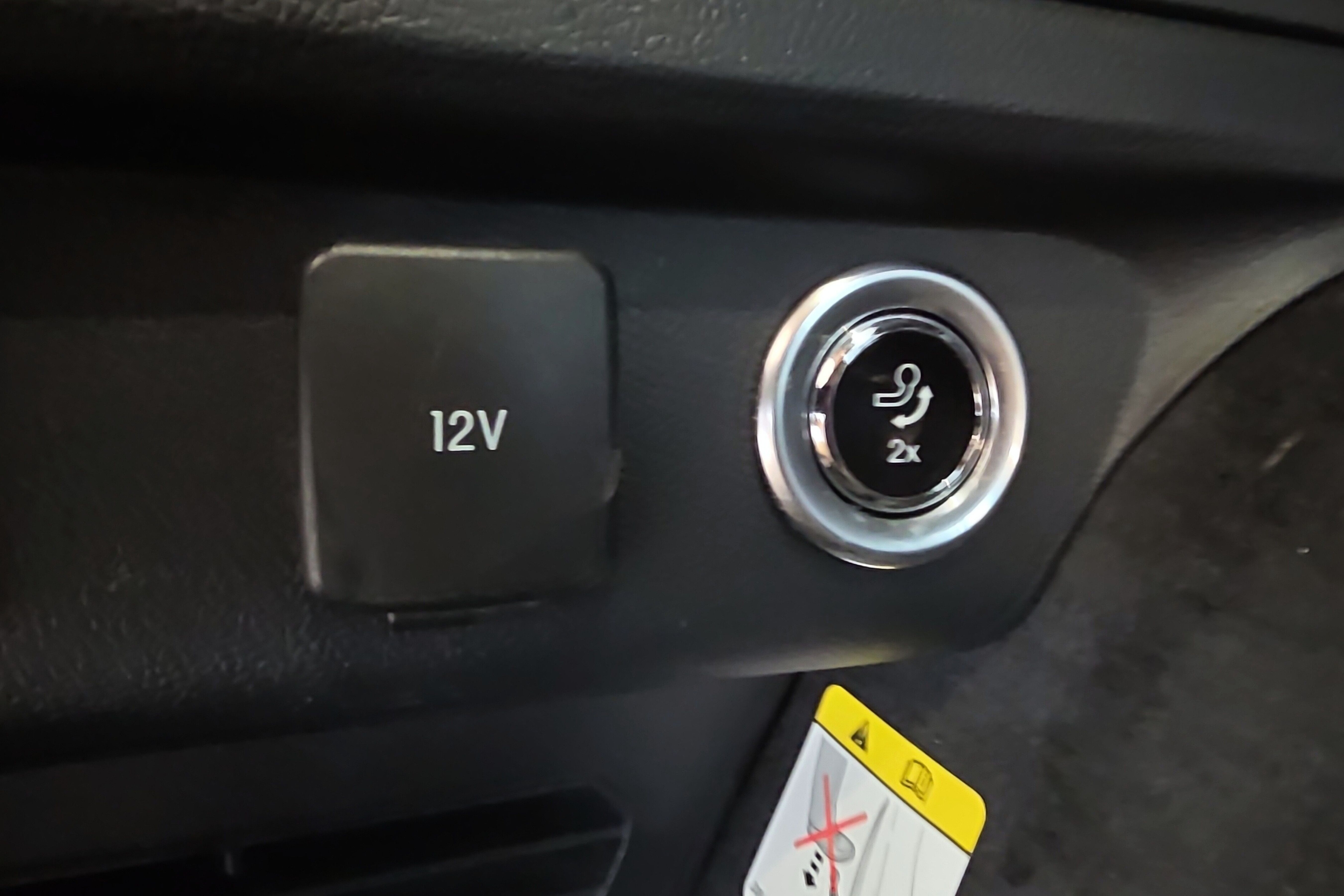 Ford Kuga Plug-In Hybrid bilde 25