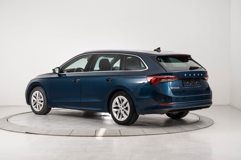 Bilde 4 av Škoda Octavia Stasjonsvogn Skoda 2021 2,0 TDI 150hk Style aut Auksjon!