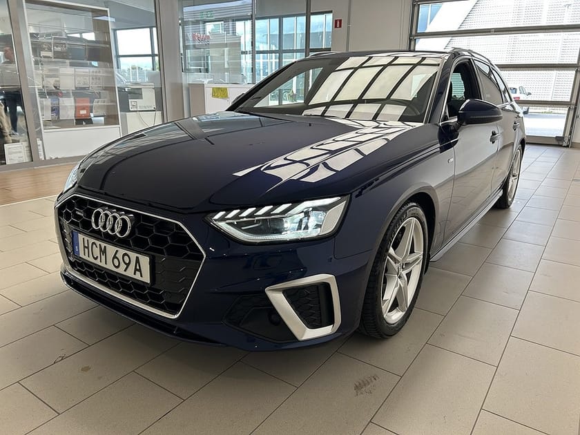 Bild 3 av Audi A4 Avant 40 TDI quattro 190hk S-line Cockpit/Värmare
