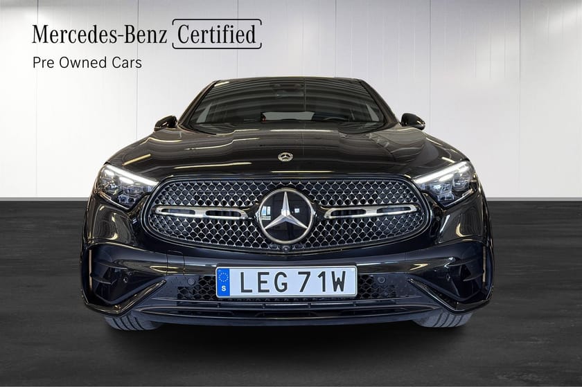 Bild 2 av Mercedes-Benz GLC 300 e Coupé 4MATIC Moms/AMG/Panorama/Burmester