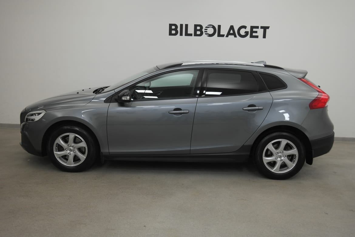 Volvo V40 2018 - miniatyr 3