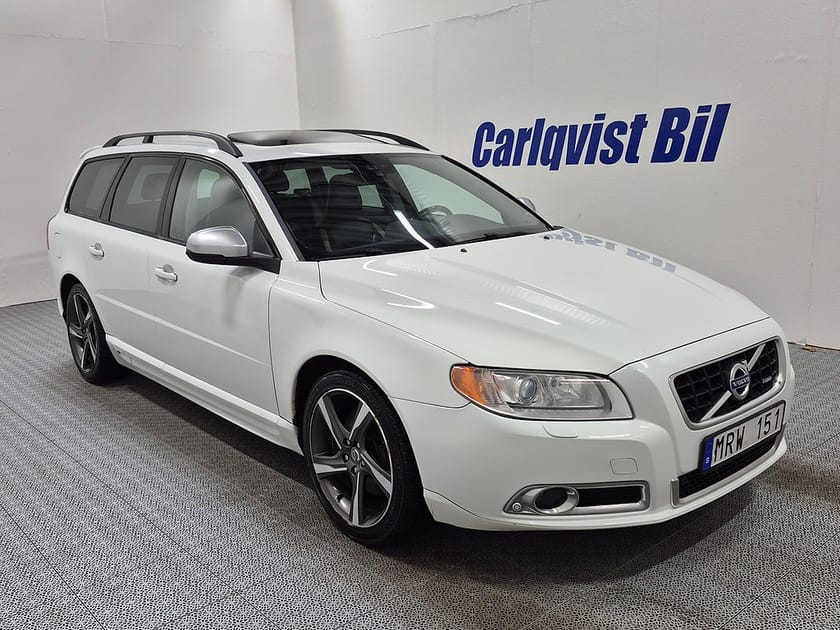 Bild 3 av Volvo V70 AWD D5 R-Design 215HK 4x4