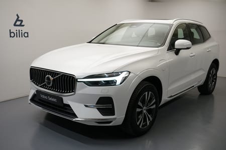 Volvo XC60 Recharge T6 Core Bright. Navigation, Baklucka elmanövrerad, Dragkrok, Taklucka