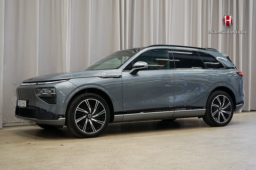 Bild 4 av XPENG G9 Performance AWD Premium Komfort Pano Drag Luftfjä Soft-