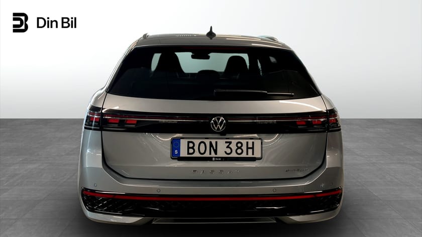 Bild 5 av Volkswagen Passat Variant eHybrid R-LINE 1.5 TSI 272 hk
