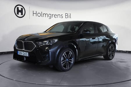 BMW iX2 xDrive30