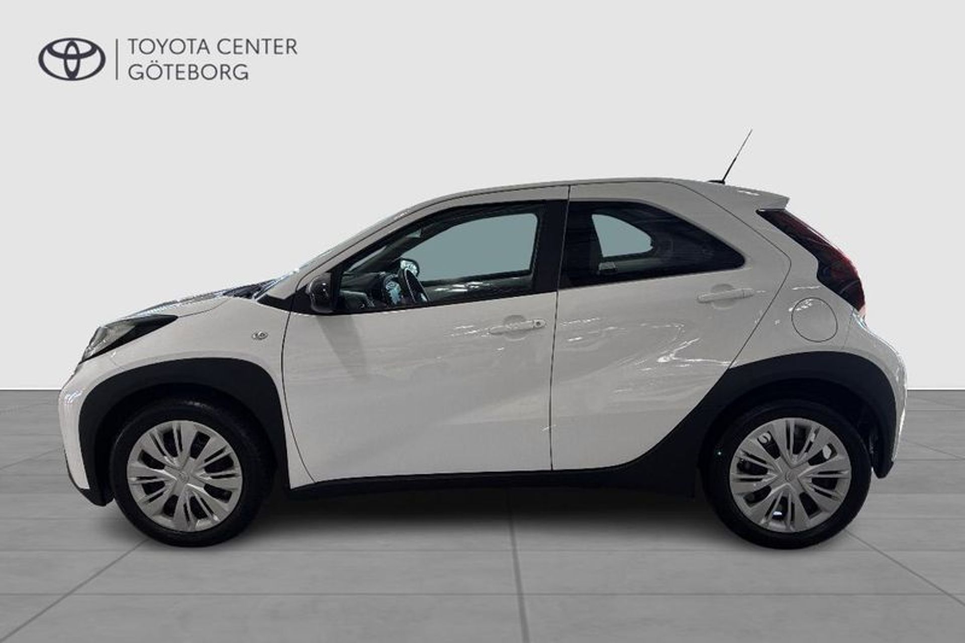 Toyota Aygo X 1.0 M5 PLAY 2023, photo 5/10