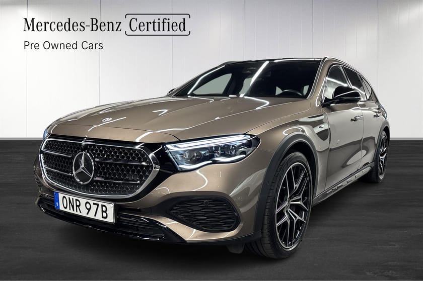 Bild 1 av Mercedes-Benz E 300 d e 4MATIC All-Terrain