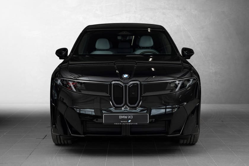 Bilde 2 av BMW iX3 50 xDrive