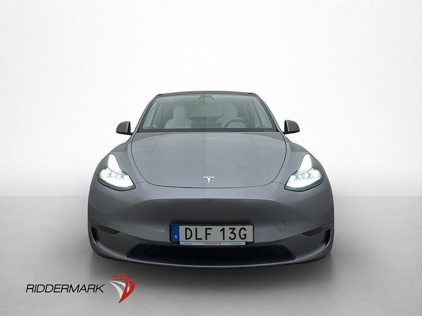 Bild 3 av Tesla Model Y Long Range AWD Dragkrok Autopilot MOMS