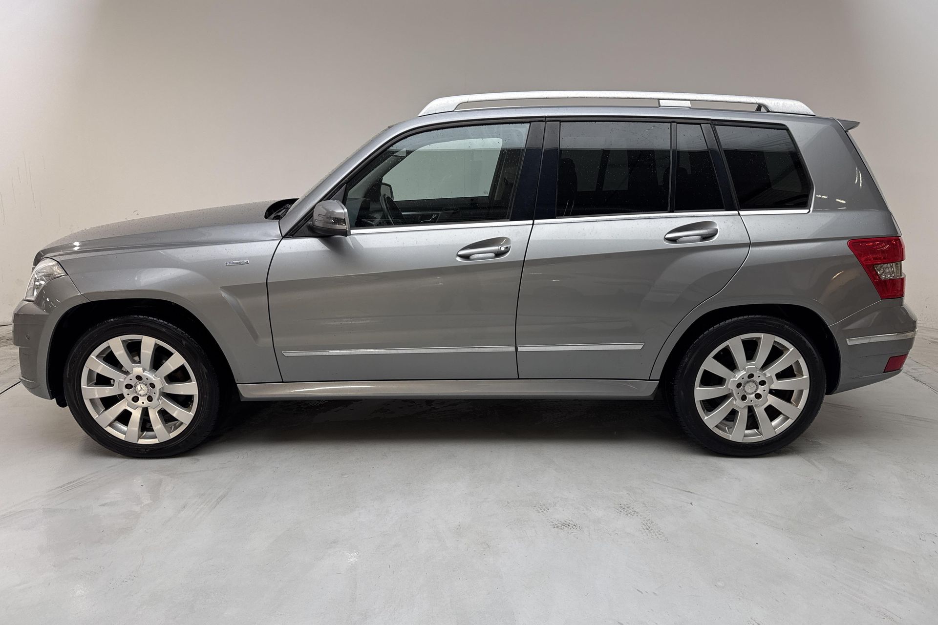 Mercedes-Benz GLK 2011, bild 2/10
