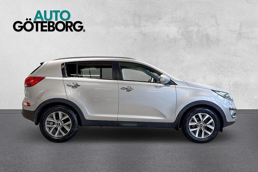 Bild 3 av Kia Sportage 1.7 CRDi Special Edition Panorama 2-Ägare Välservad