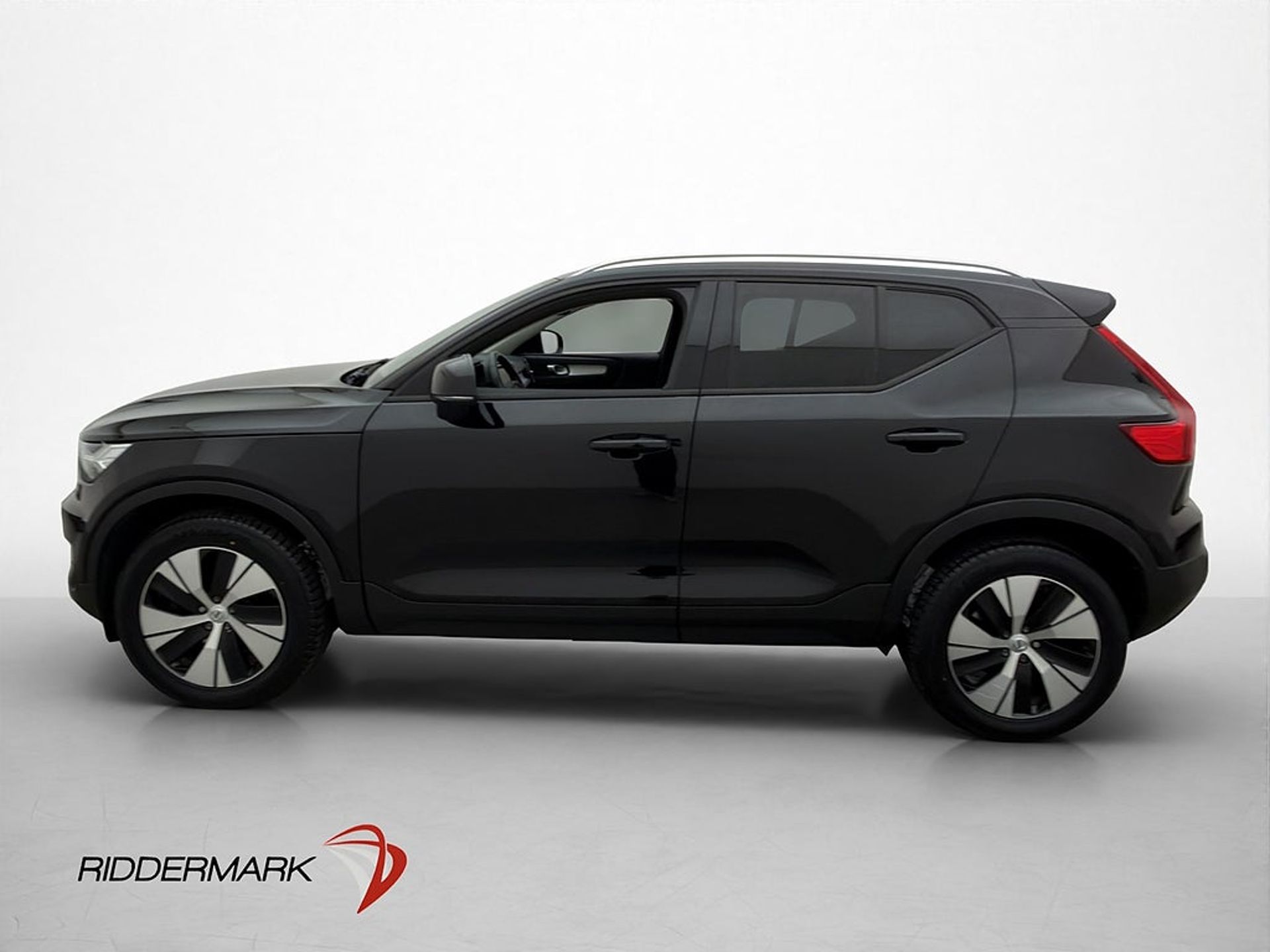 Volvo XC40 2020, photo 5/10