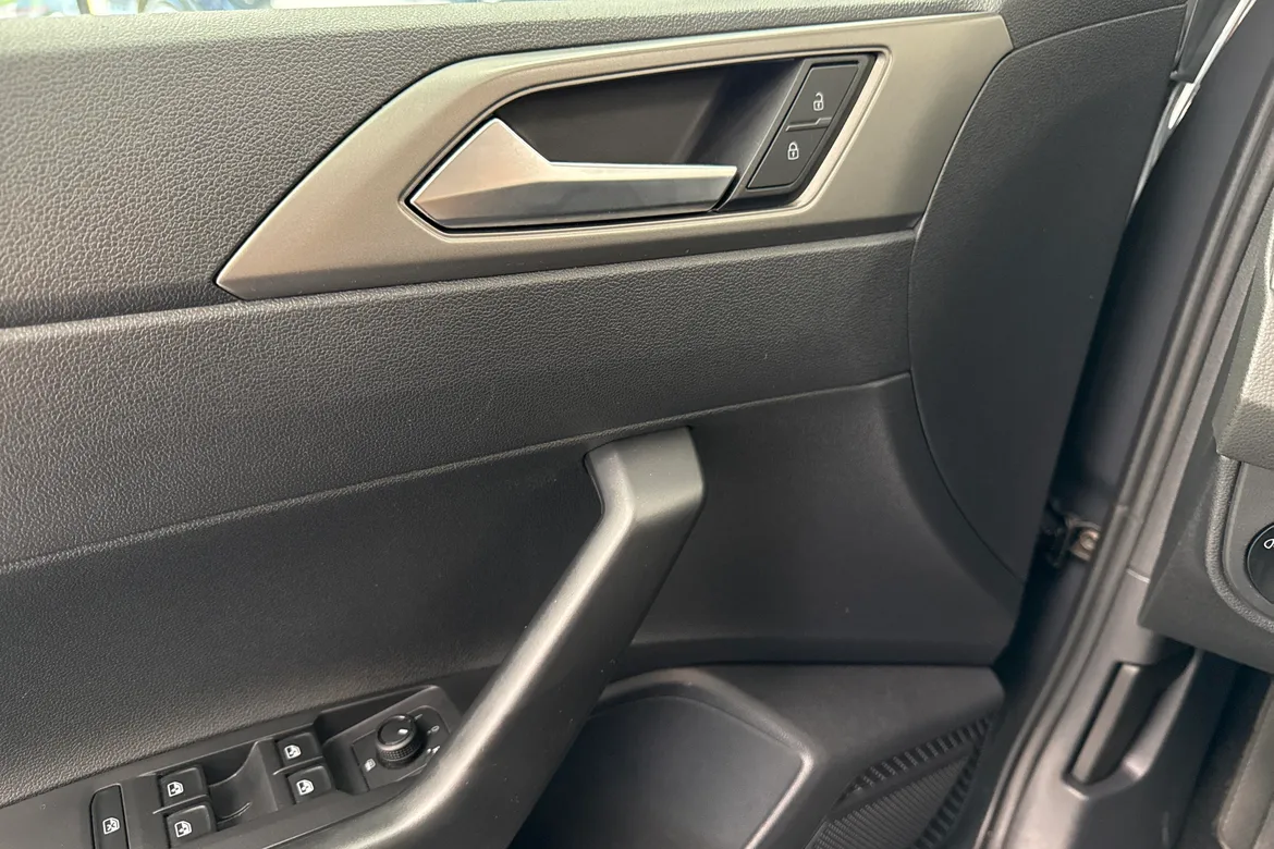 picture of a car