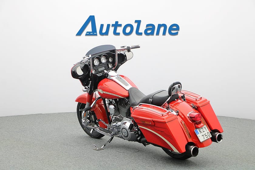 Bild 3 av Harley-Davidson CVO Street Glide