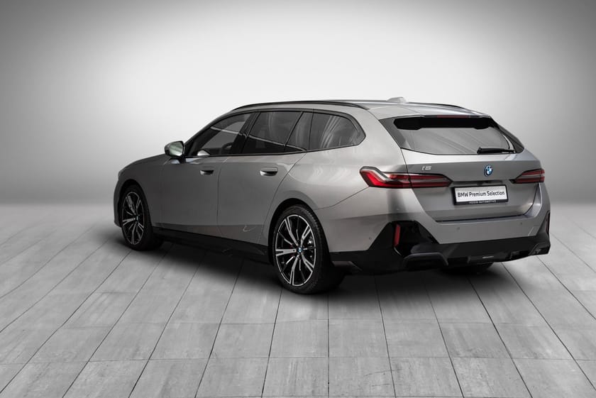 Bilde 3 av BMW i5 xDrive40 Touring Fully Charged (K)