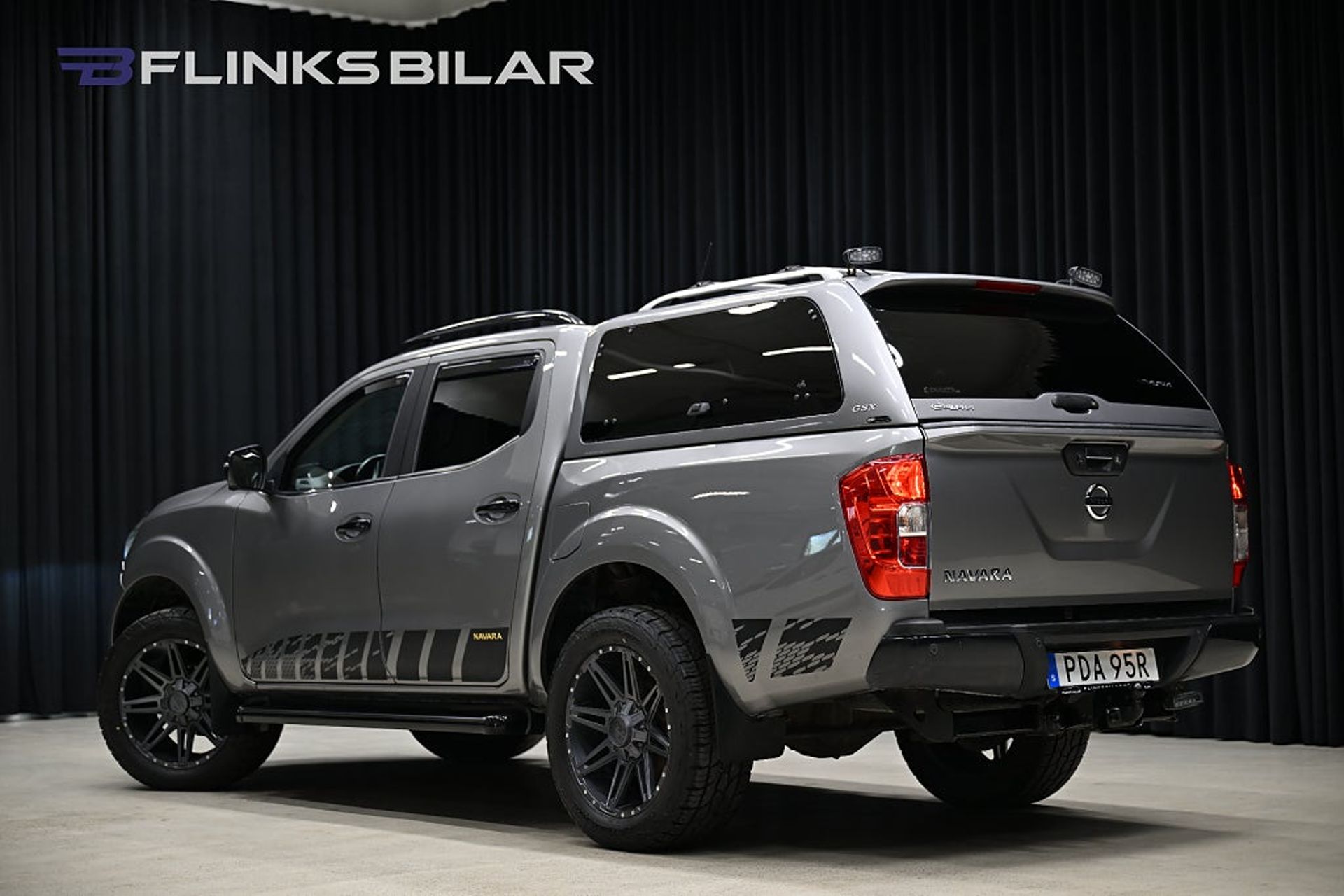 Nissan Navara 2.3 dCi 190HK Automat 2019, kuva 6/10