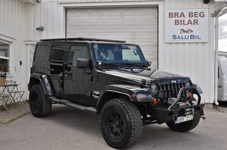Jeep Wrangler Unlimited 2.8 200hk 4WD Sahara Aut Vinsch Drag