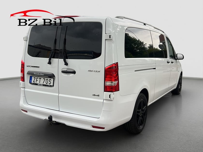 Bild 4 av Mercedes-Benz Vito Tourer 116 CDI 4x4 3.2t 9-Sits Moms Värmare Drag