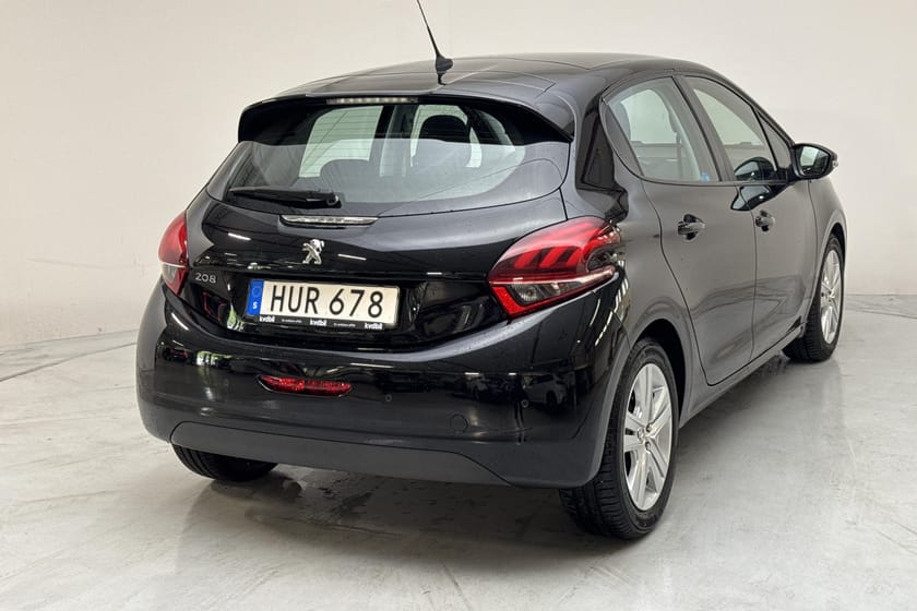 Bild 3 av Peugeot 208 PureTech 5dr (82hk) Signature Panorama Lågmil