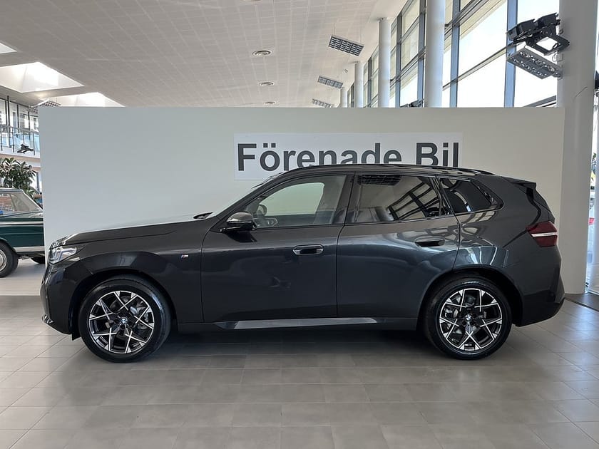 Bild 3 av BMW X3 20 xDrive M Sport 19" Drag H/K Comfort Access Sportstol