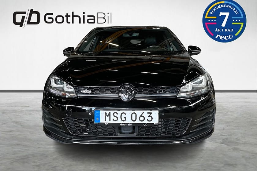 Bild 2 av Volkswagen Golf  GTD 5-dörrars 2.0 TDI Skärm Läder Farthållare Nybes ACC