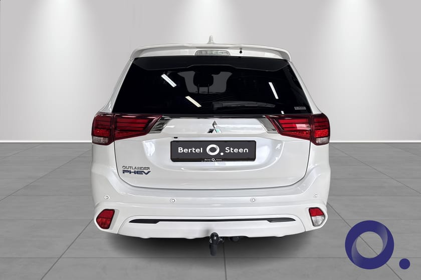 Bilde 4 av Mitsubishi Outlander PHEV kun 77000 km